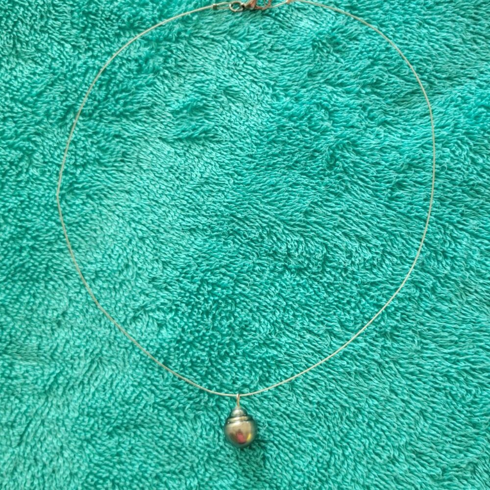 BLACK PEARL NECKLACE COSTUME JEWELRY